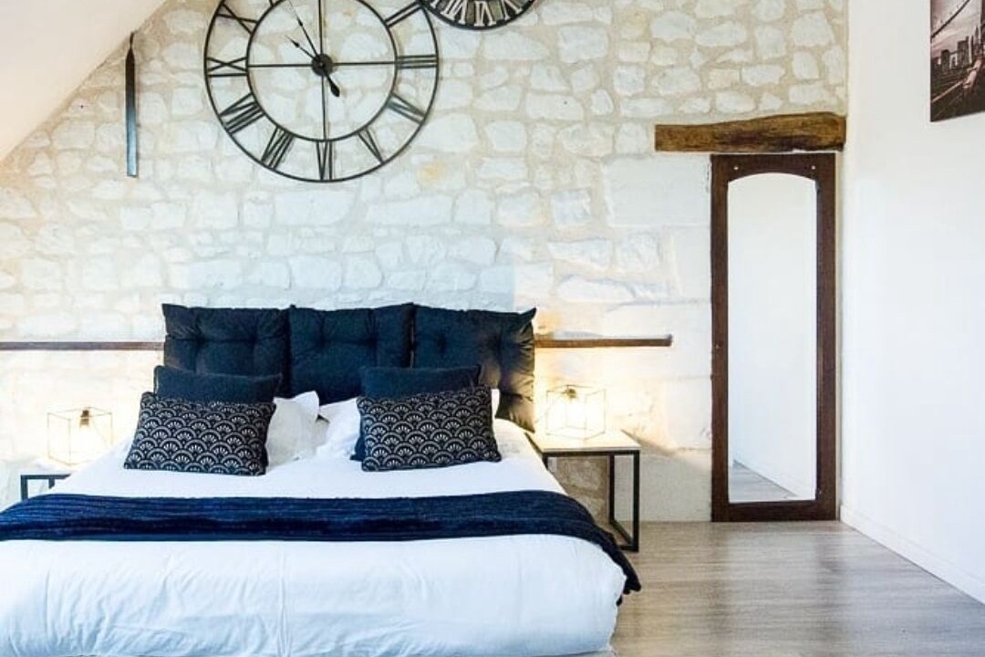 Photo of Bedroom in Neuil