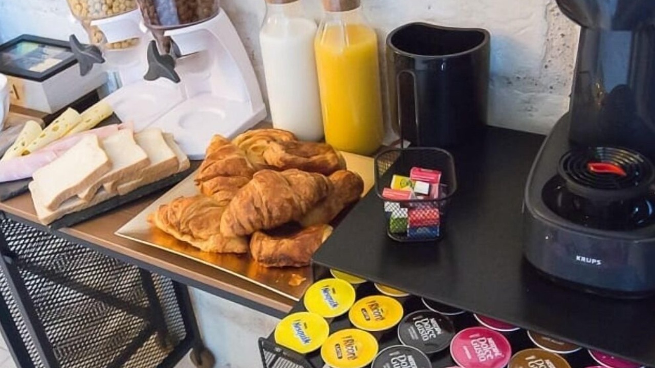 Photo of Others in Neuil