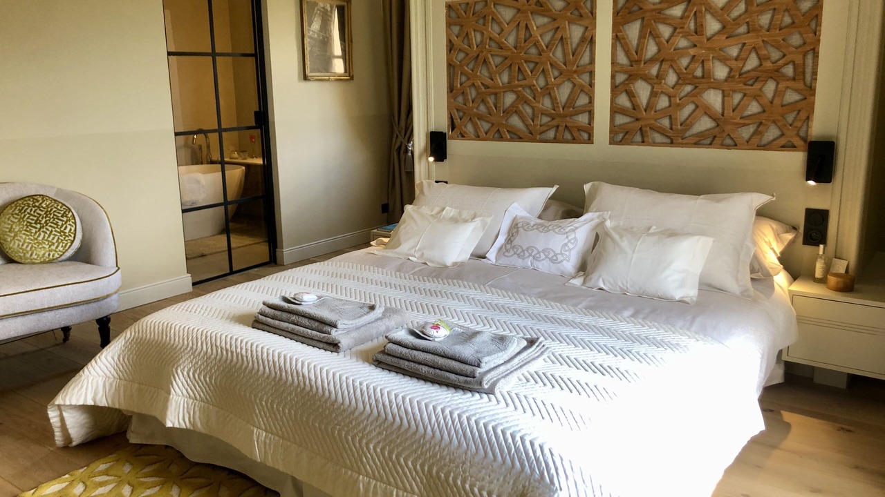 Photo of Bedroom in Les Baux-de-Provence