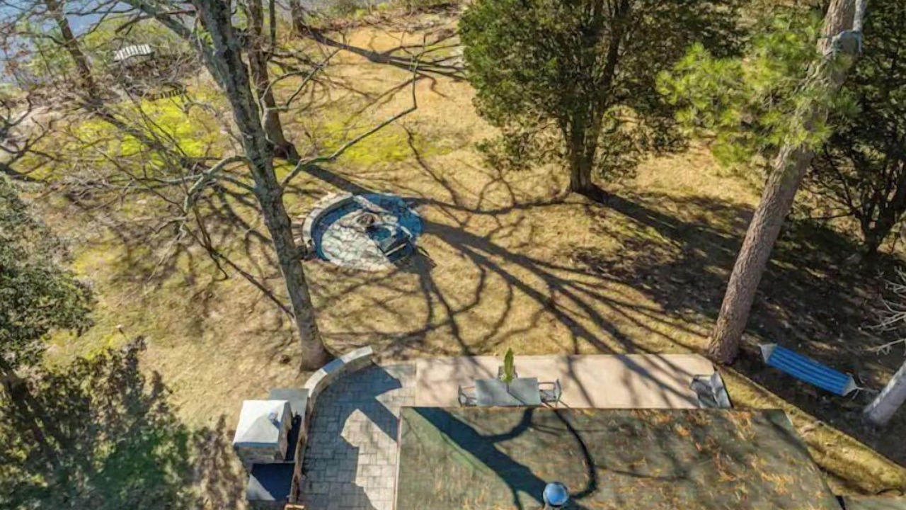 Photo of Outdoor in Ridge