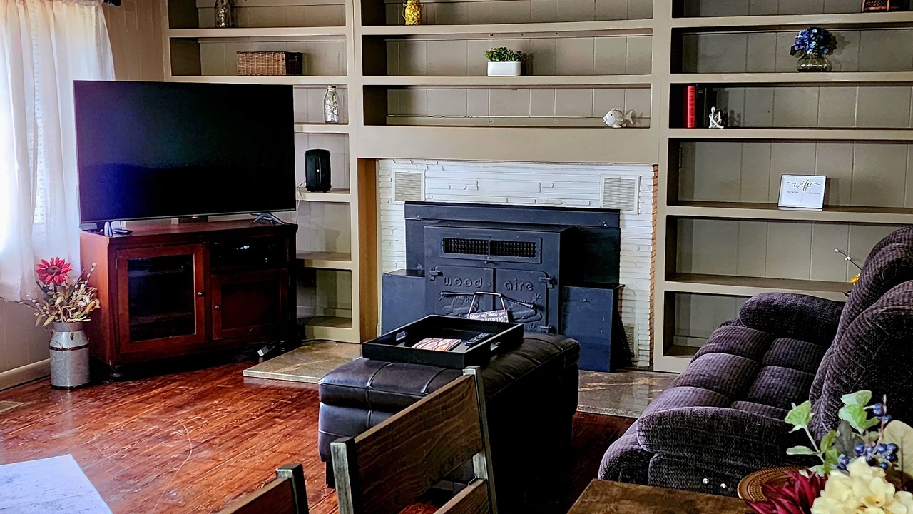 Photo of Livingroom in Grove