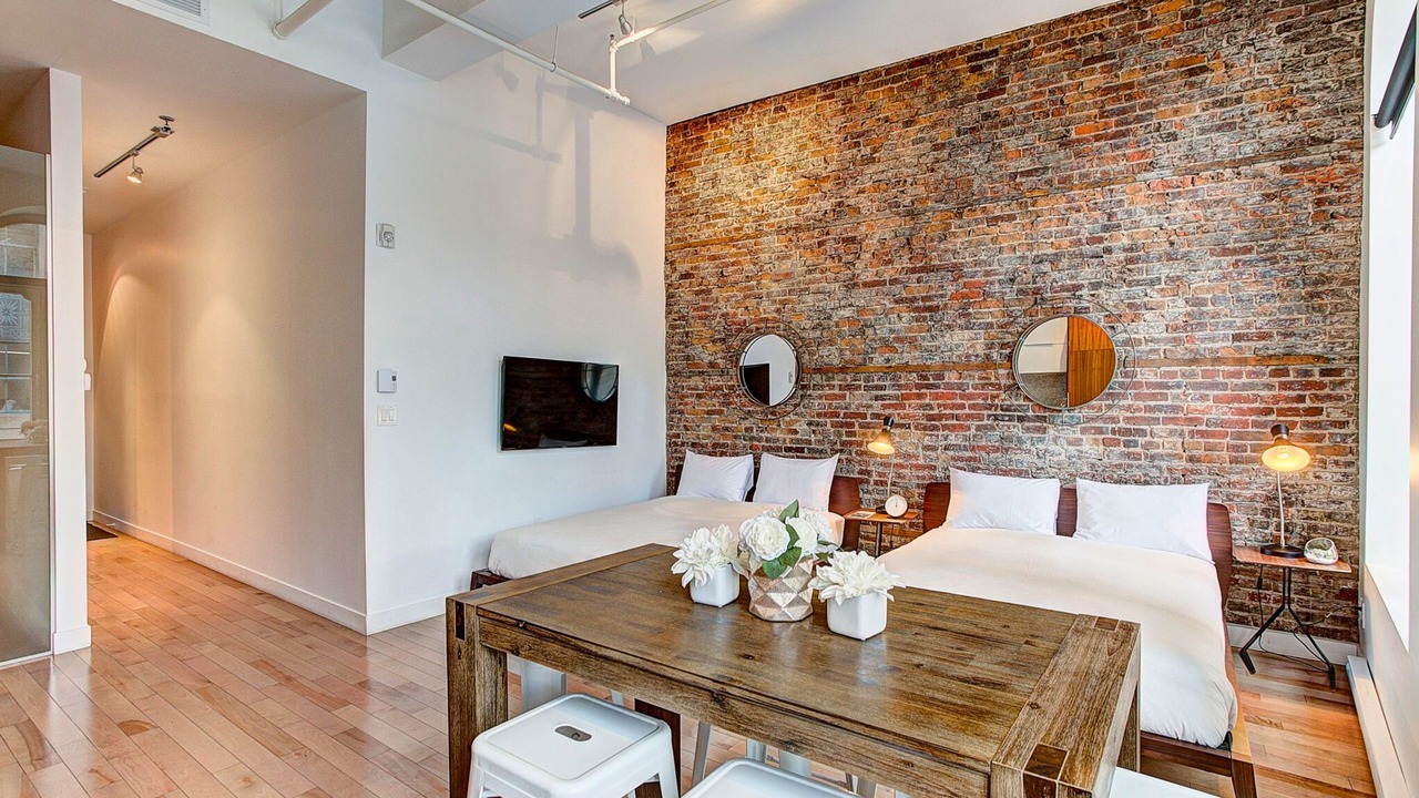 Photo of Bedroom in Old Montreal