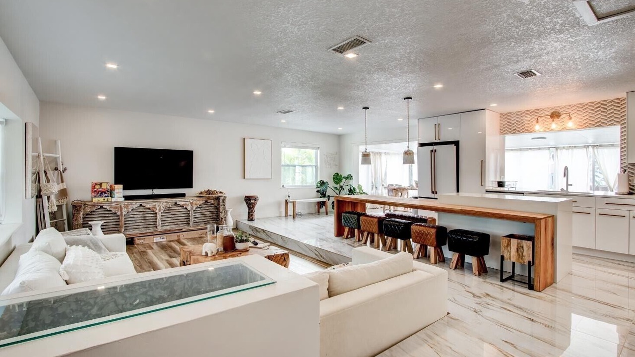 Photo of Livingroom in Hampton Homes