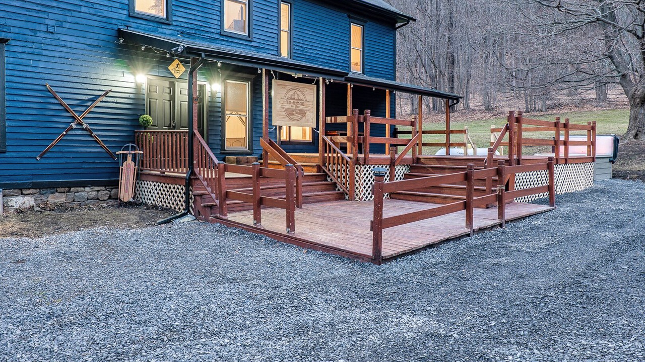 Photo of Outdoor in Bristol Hills