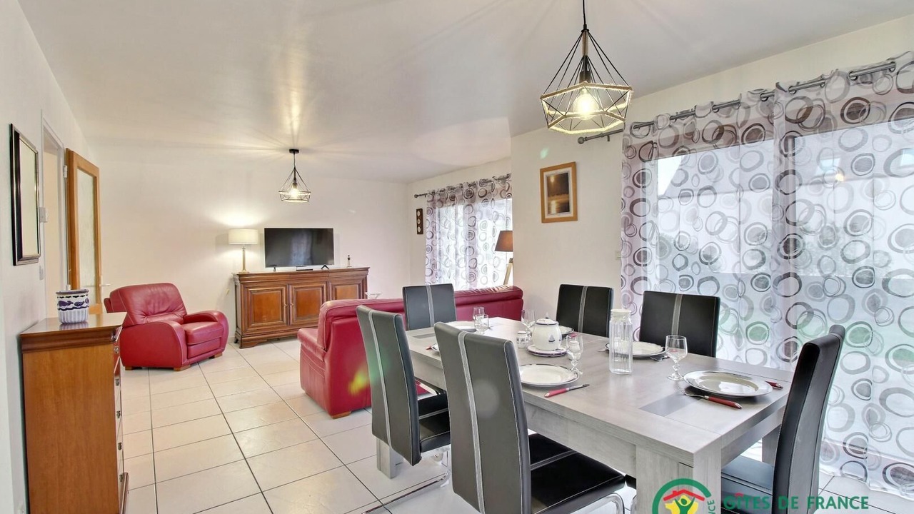 Photo of Others in Crach