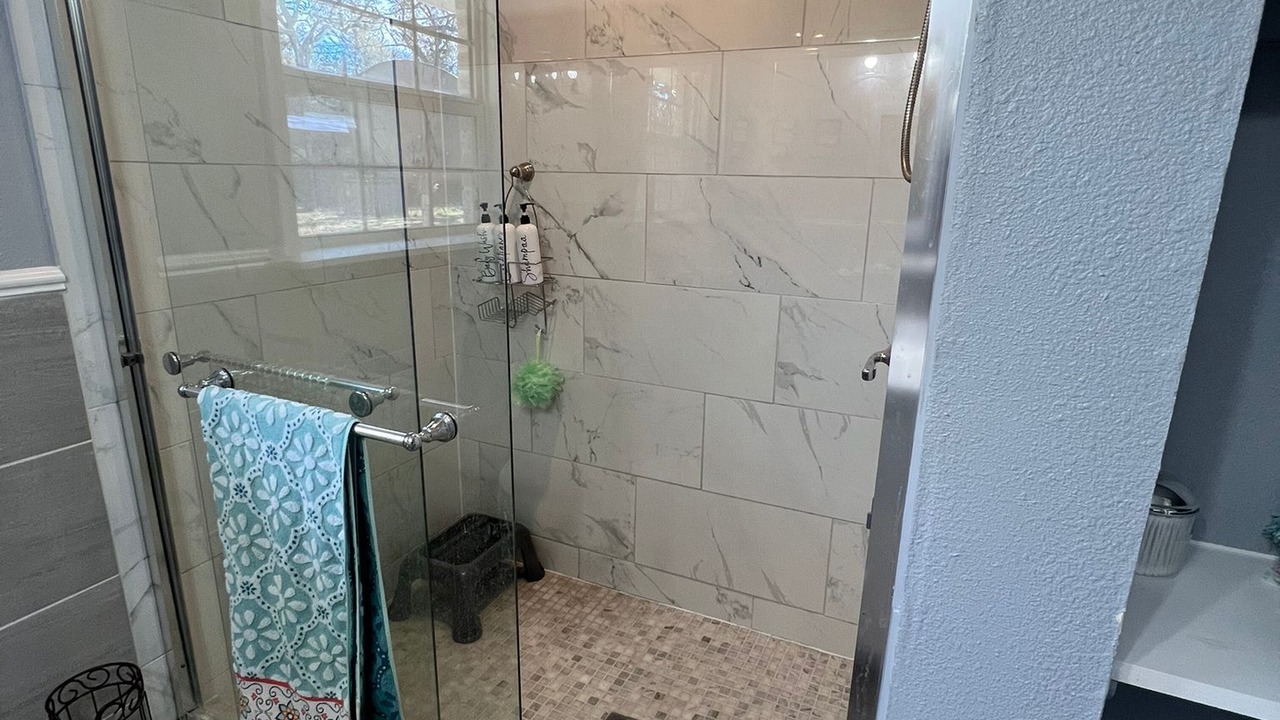 Photo of Bathroom in Cameron