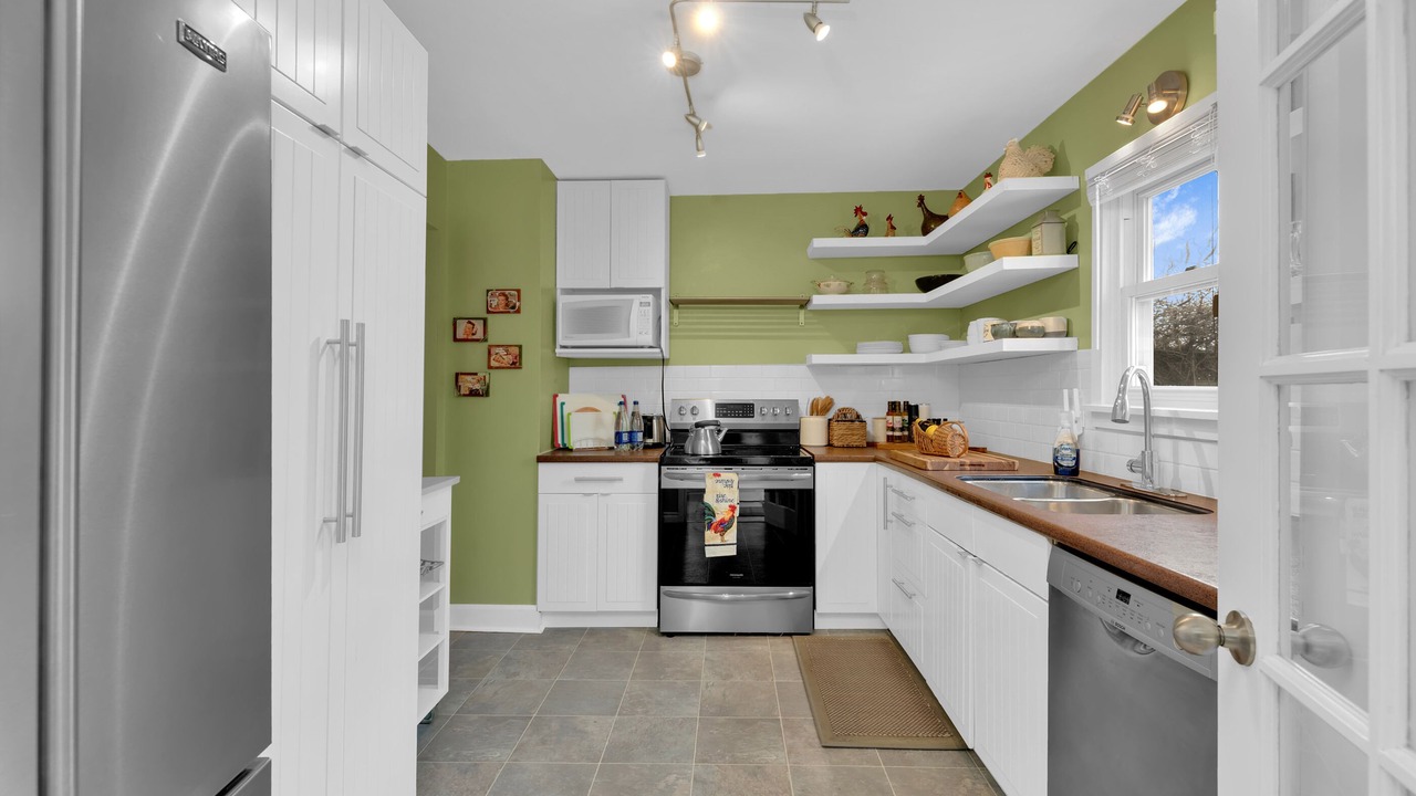 Photo of Kitchen in Leamington
