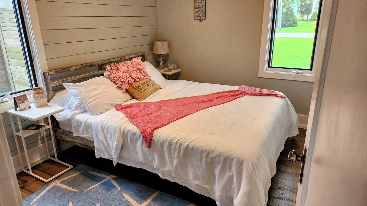 Photo of Bedroom in Leamington