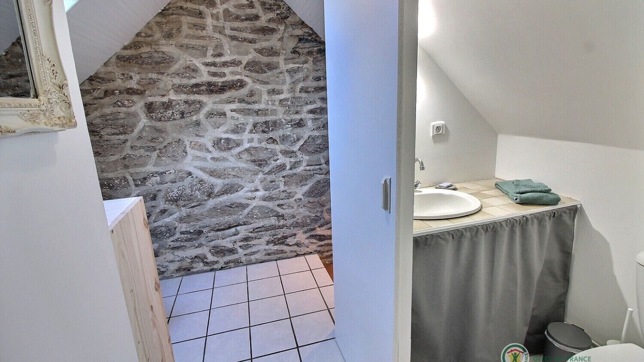 Photo of Bathroom in Corlay