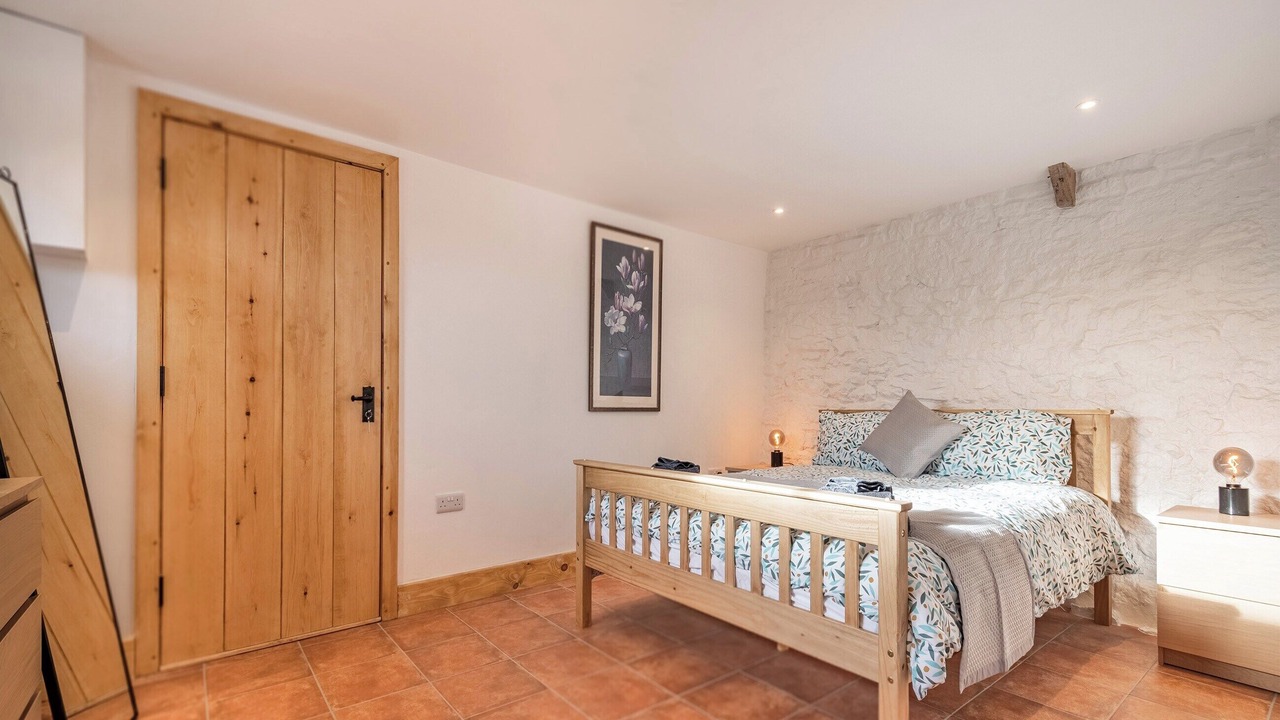 Photo of Others in Clevedon