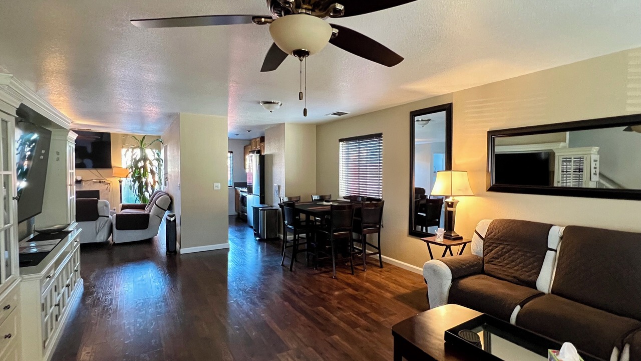 Photo of Livingroom in Richmond