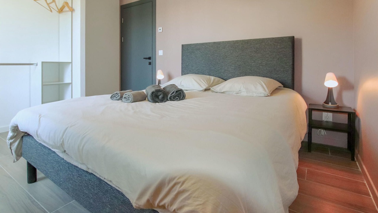 Photo of Others in Sauzet