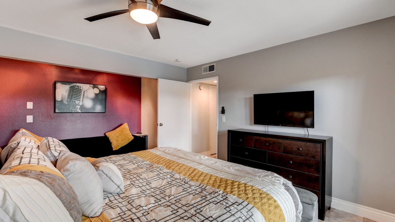 Photo of Bedroom in Spring Valley