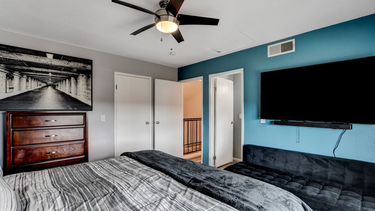 Photo of Bedroom in Spring Valley