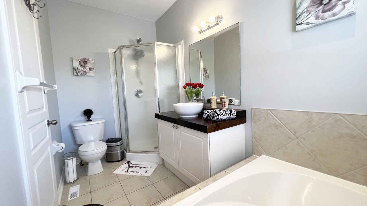 Photo of Bathroom in Barrie