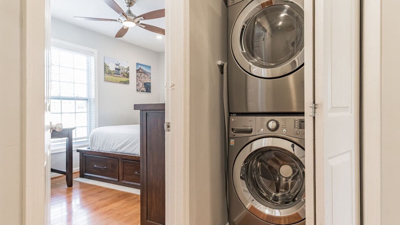 Photo of Bedroom in Columbia Heights