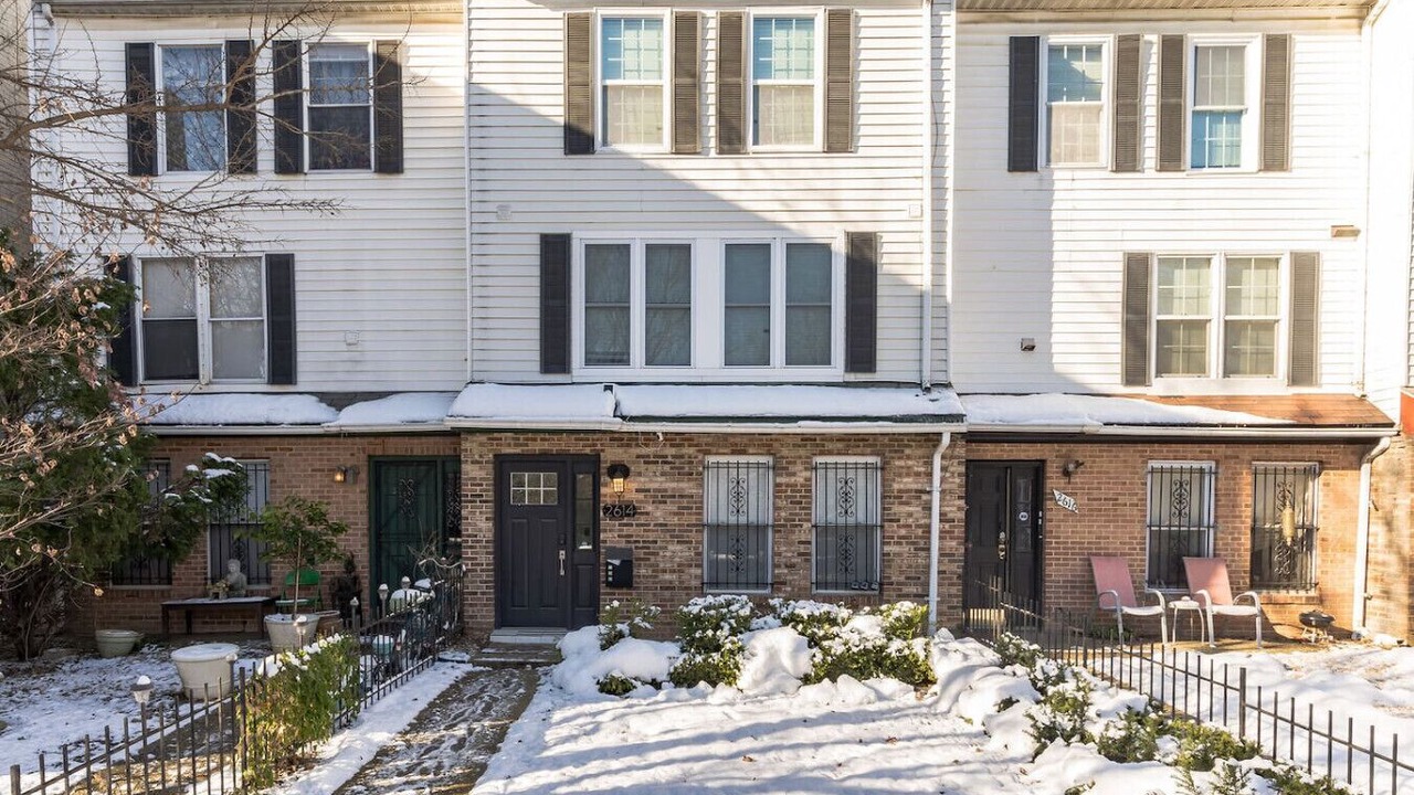 Photo of Outdoor in Columbia Heights