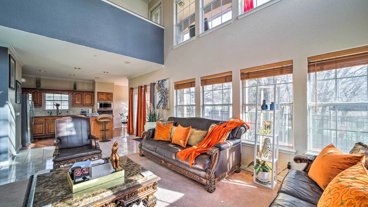 Photo of Livingroom in Downtown Tulsa