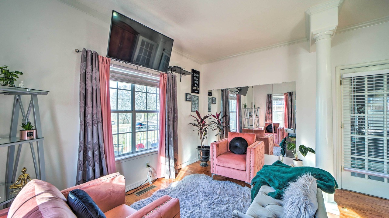 Photo of Livingroom in Downtown Tulsa