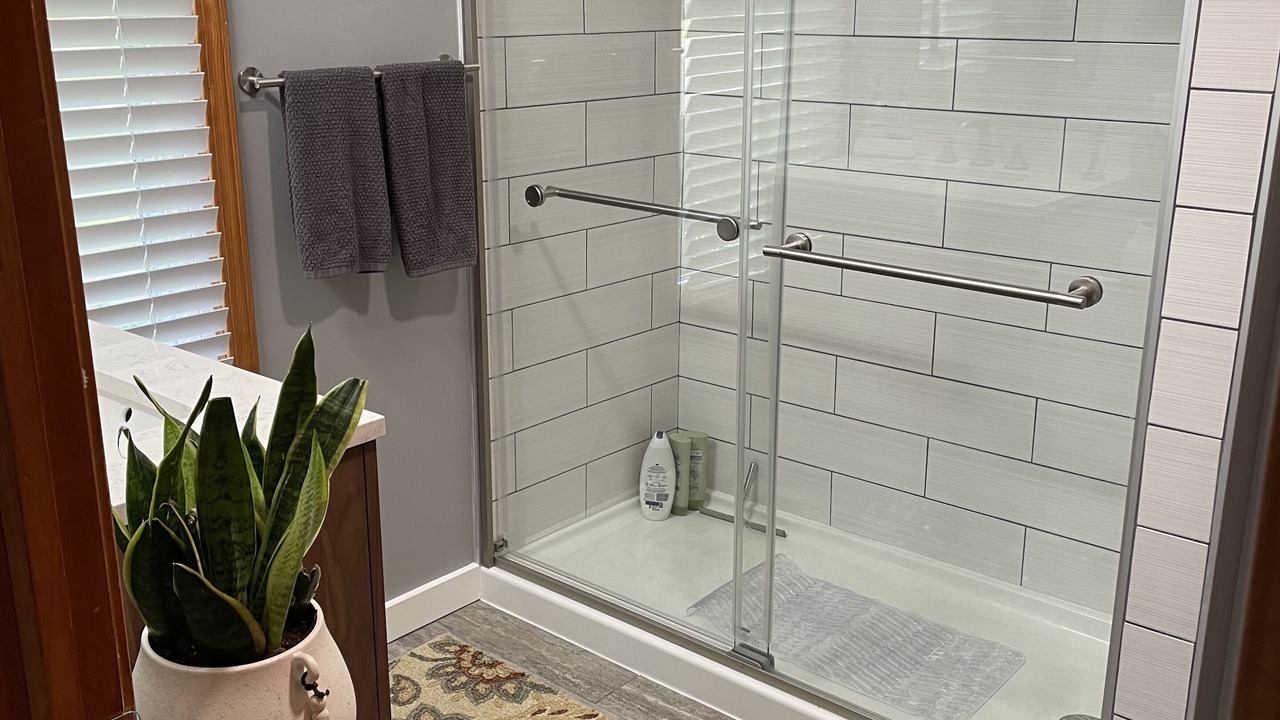 Photo of Bathroom in Dexter