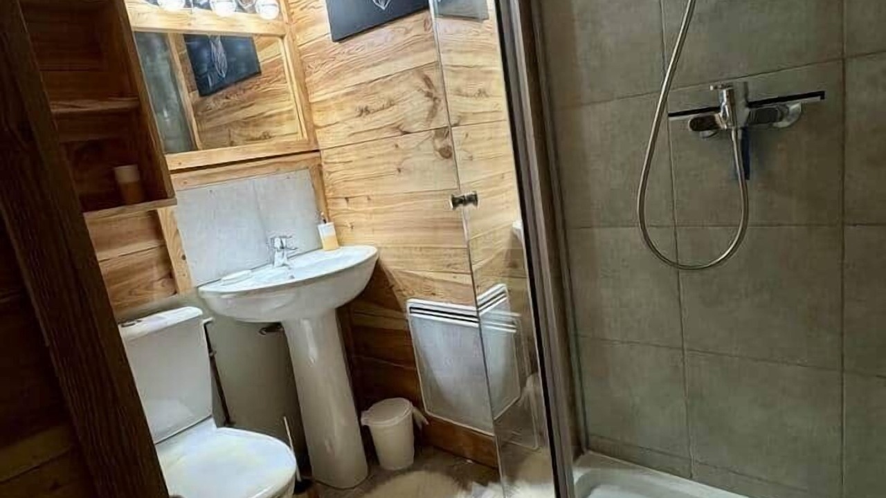 Photo of Bathroom in Cauterets