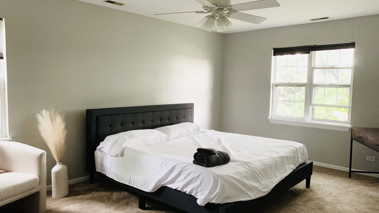 Photo of Bedroom in Naperville
