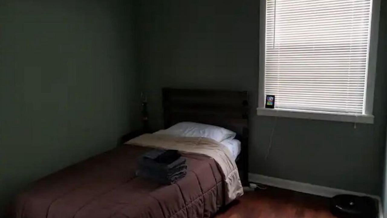 Photo of Bedroom in Murray Hill