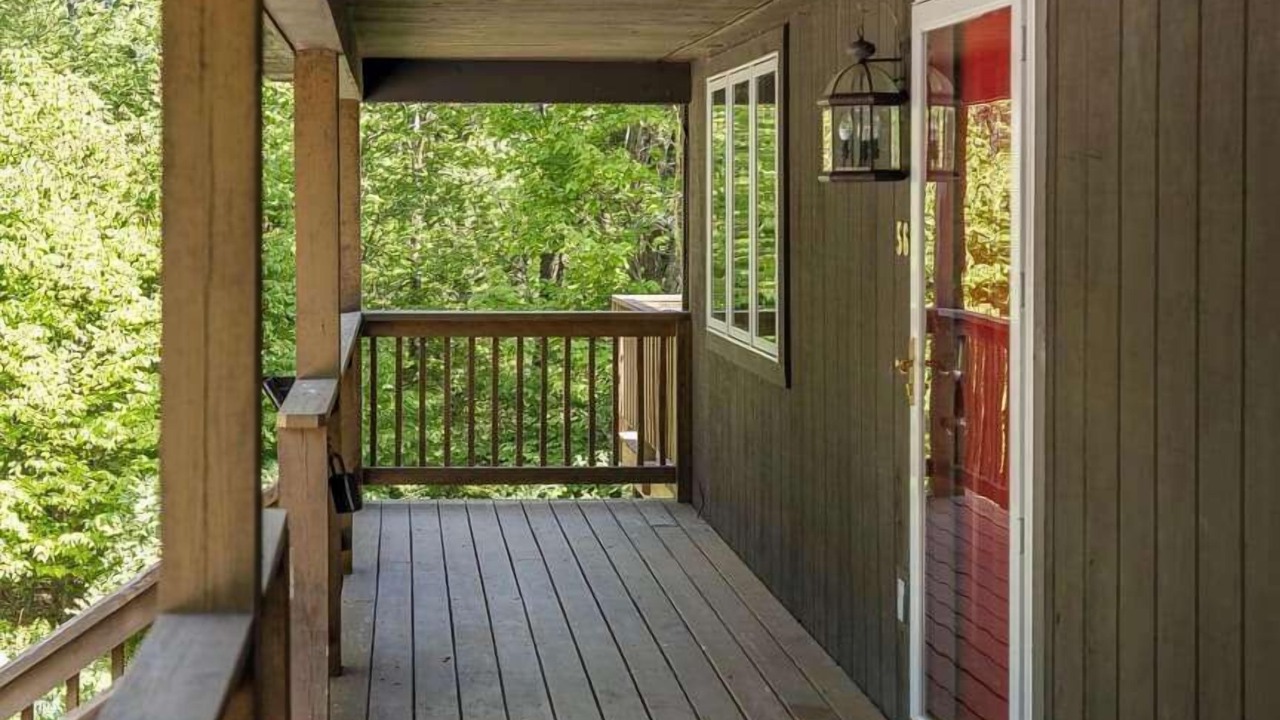 Photo of Patio Balcony in Roscoe
