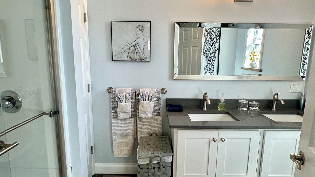 Photo of Bathroom in Troy