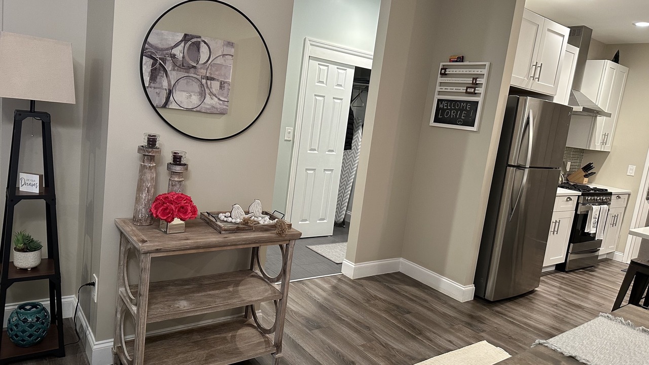 Photo of Others in Troy