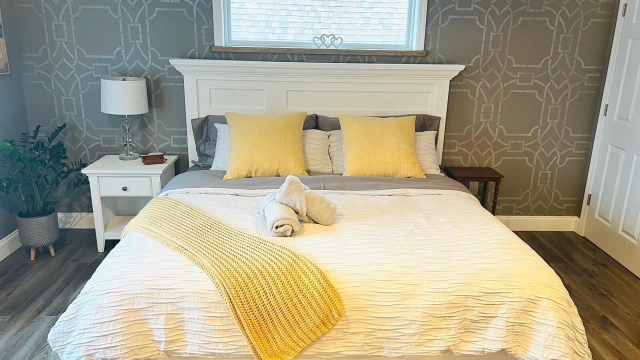 Photo of Bedroom in Troy