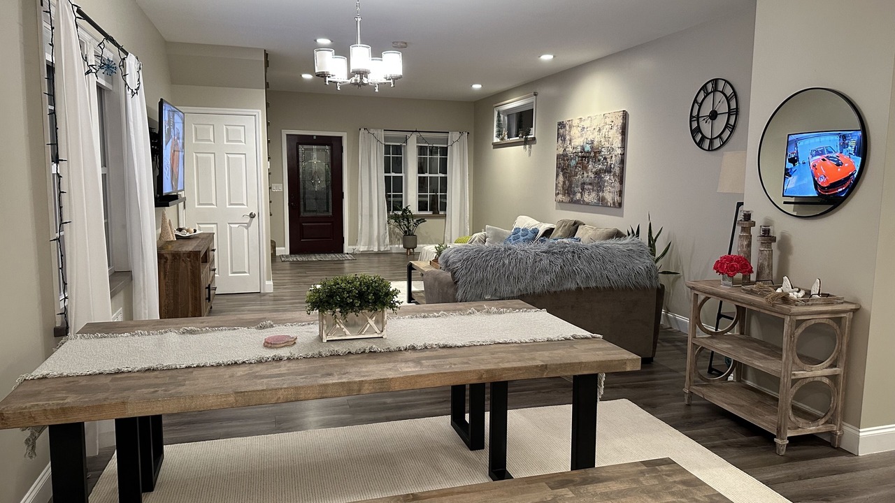 Photo of Livingroom in Troy