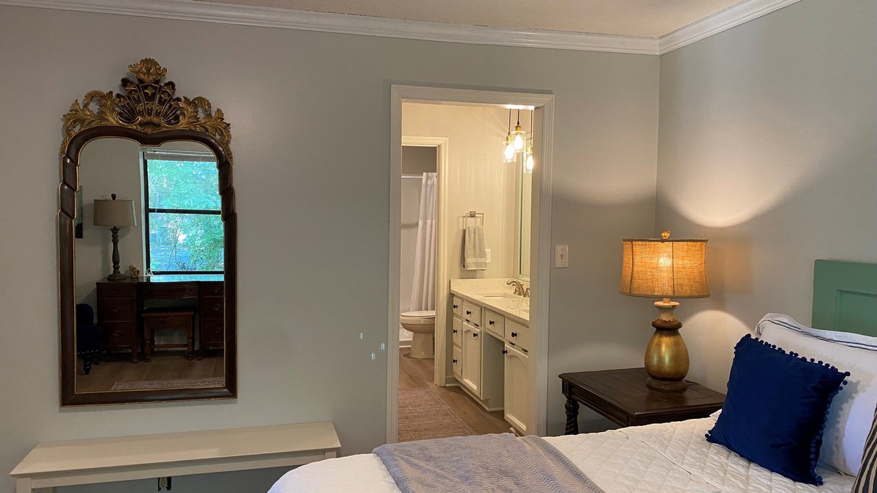 Photo of Bedroom in Ashville