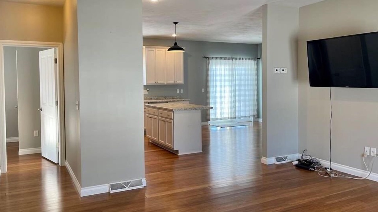 Photo of Others in Clayville