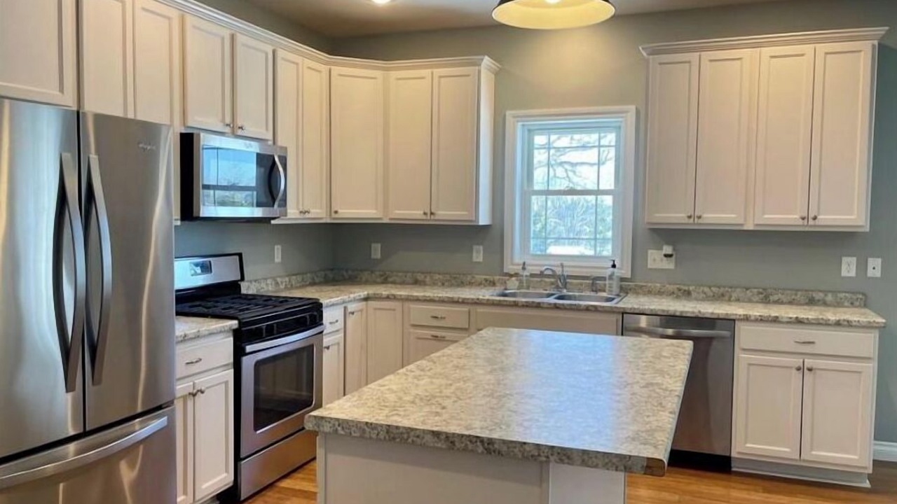 Photo of Kitchen in Clayville