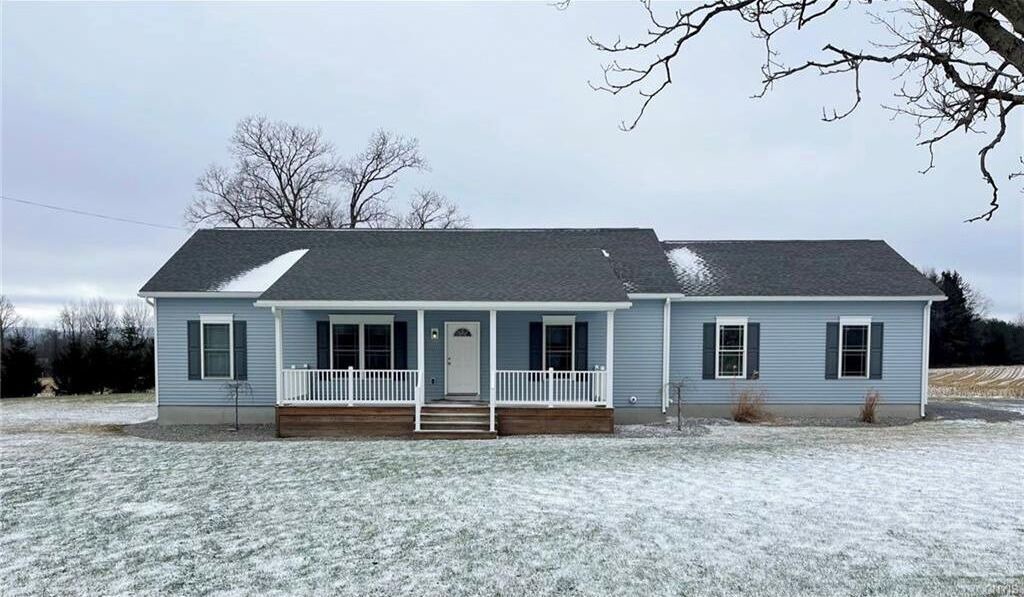 Photo of Outdoor in Clayville