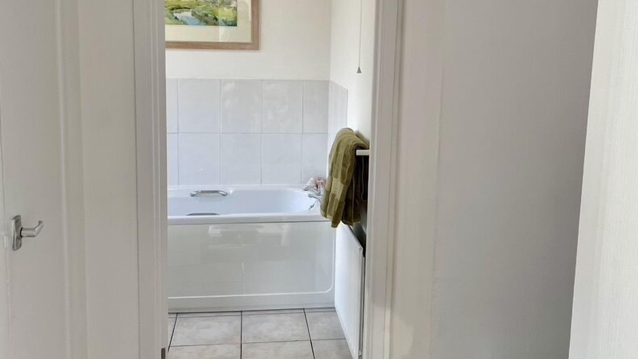 Photo of Bathroom in Llanfarian
