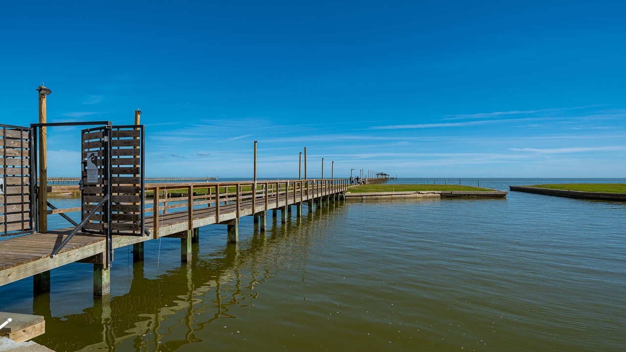 Photo of Others in Sailhouse