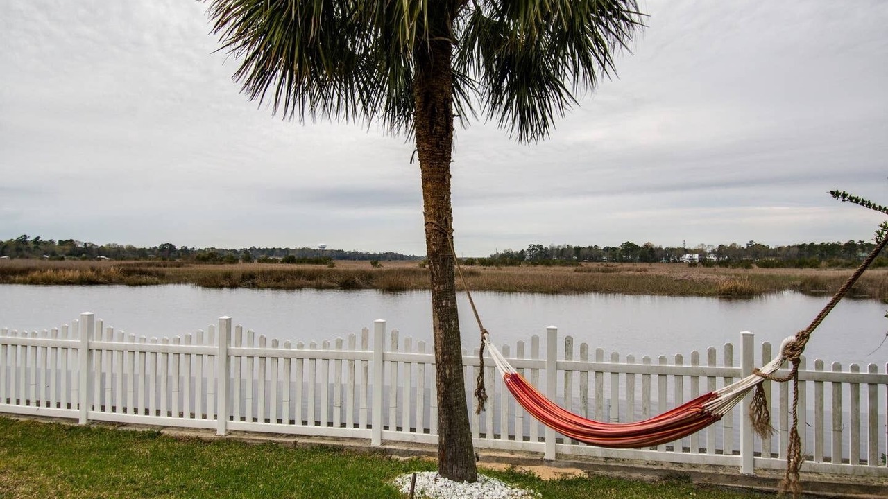 Photo of Others in Hanahan