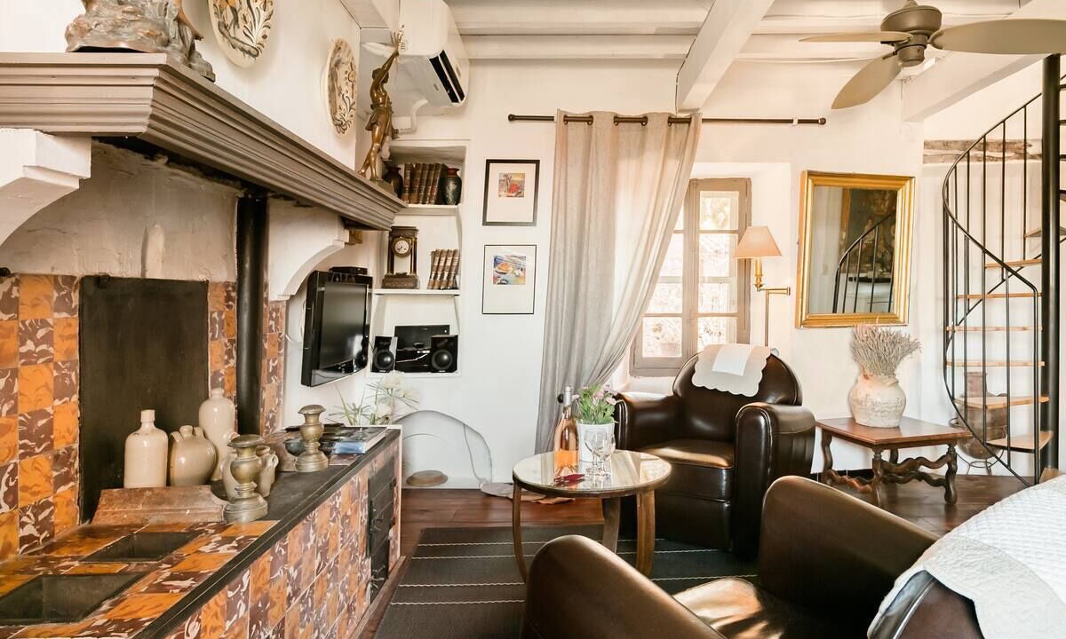 Photo of Livingroom in Caseneuve