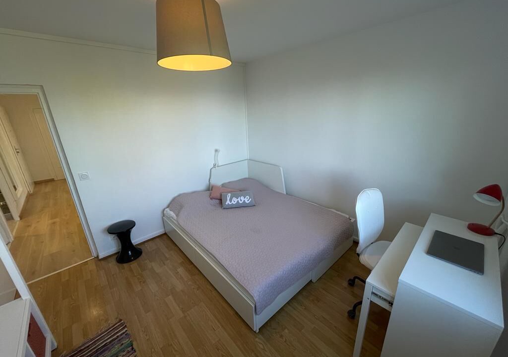 Photo of Bedroom in Evian-les-Bains