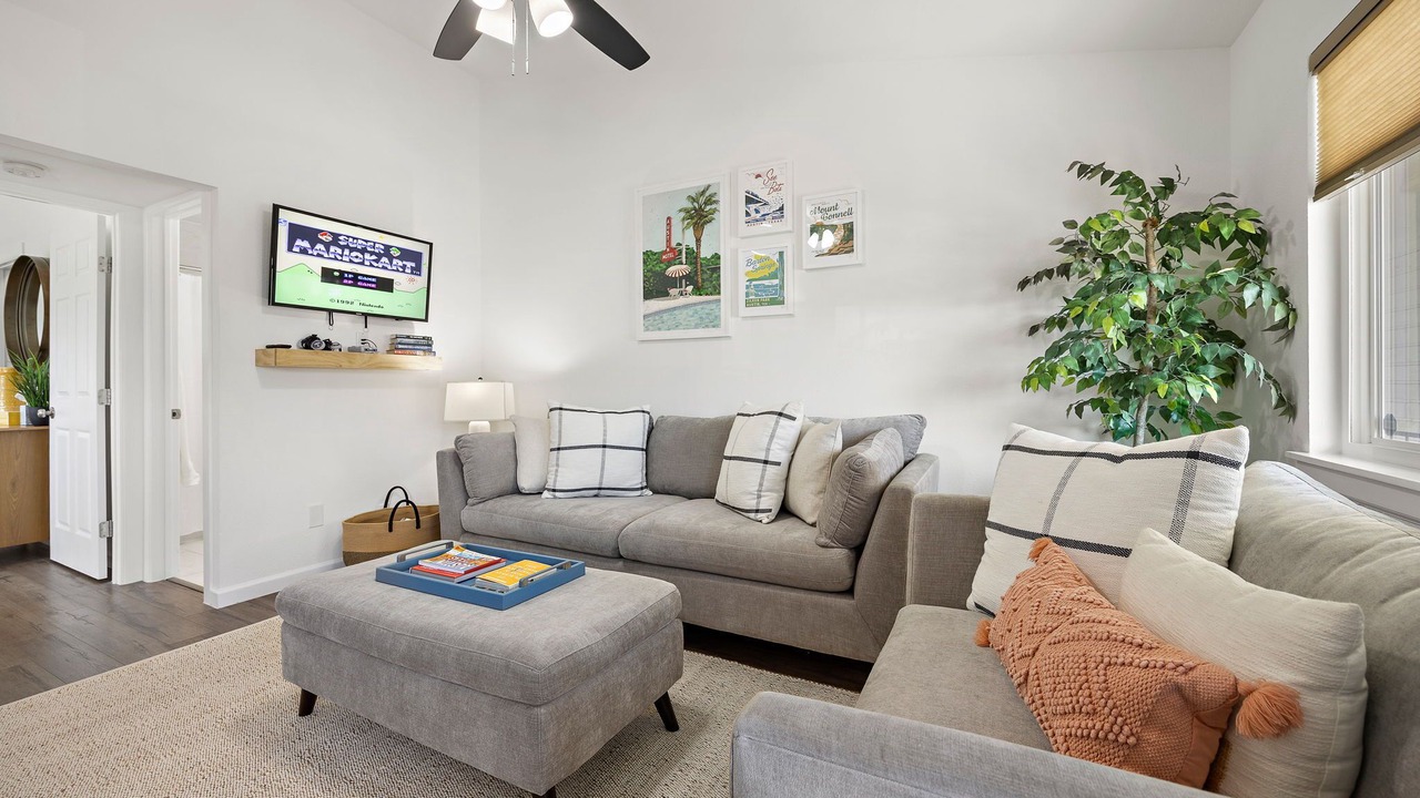 Photo of Livingroom in North University