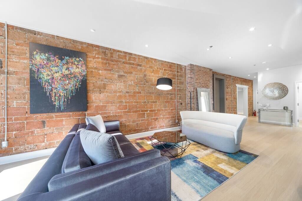 Photo of Livingroom in Downtown Montreal