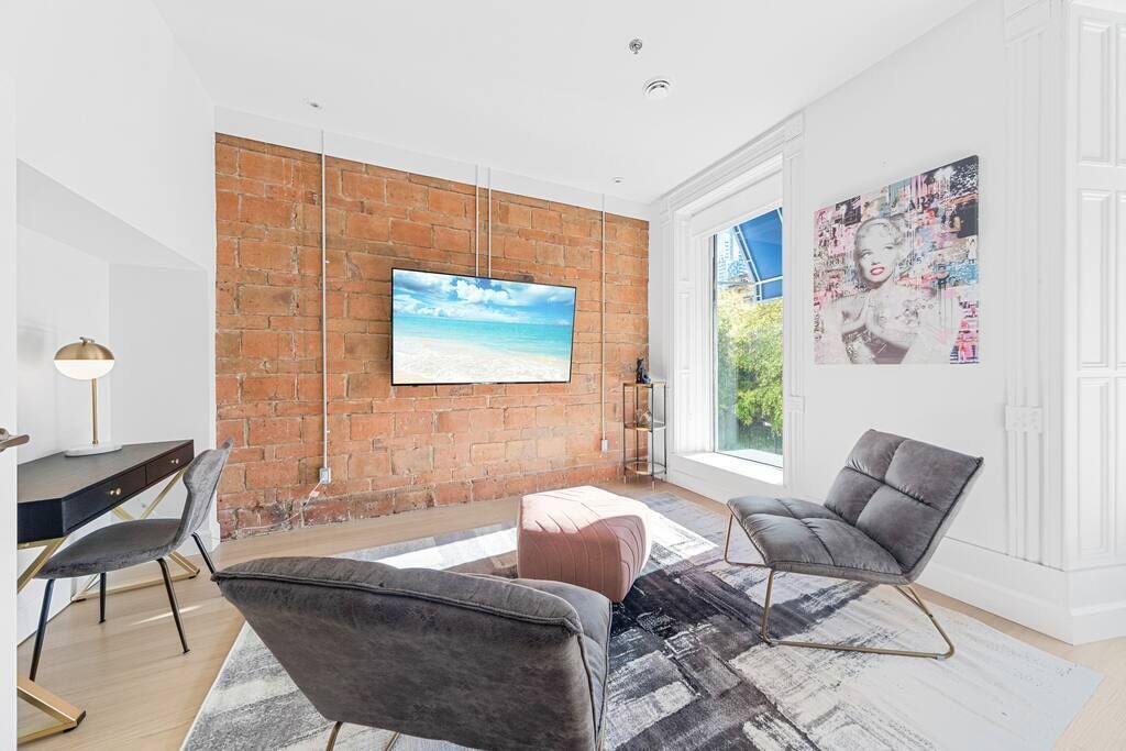 Photo of Livingroom in Downtown Montreal