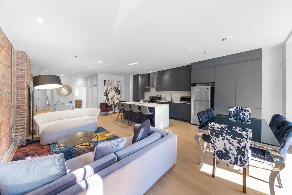 Photo of Livingroom in Downtown Montreal