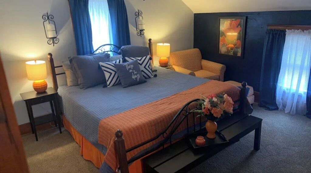 Photo of Bedroom in Bowling Green