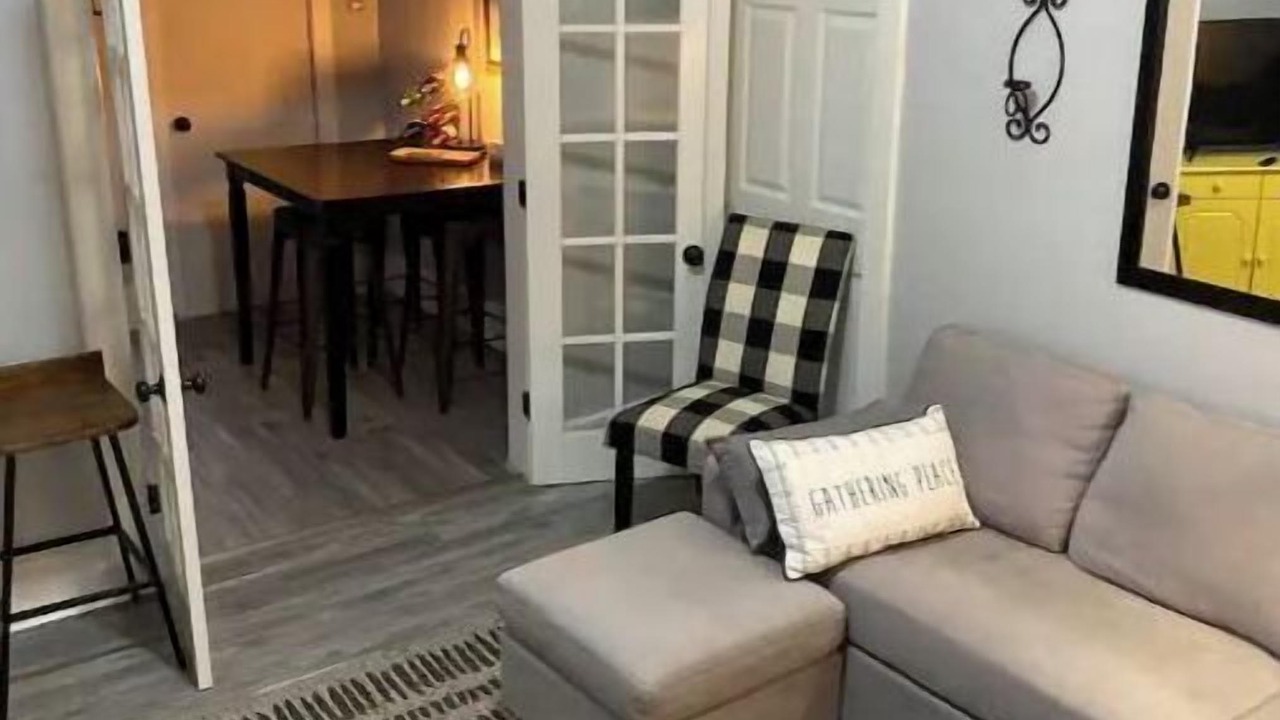Photo of Livingroom in Bowling Green