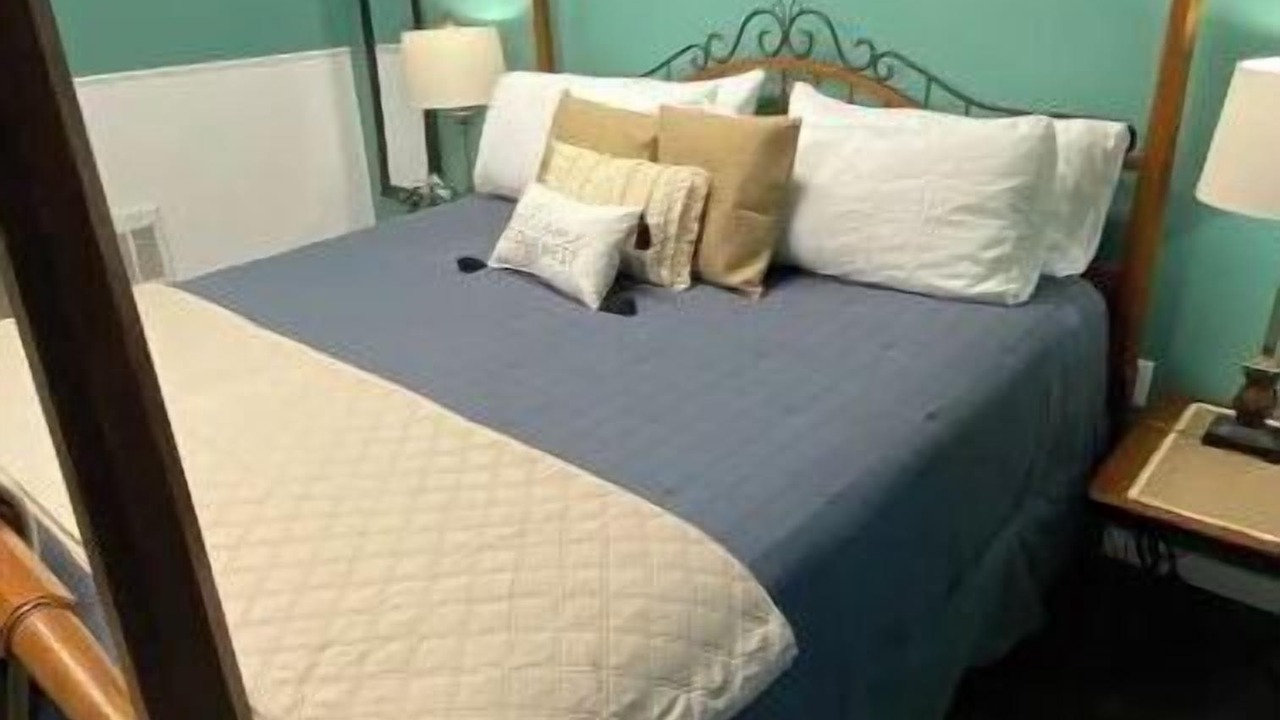 Photo of Bedroom in Bowling Green