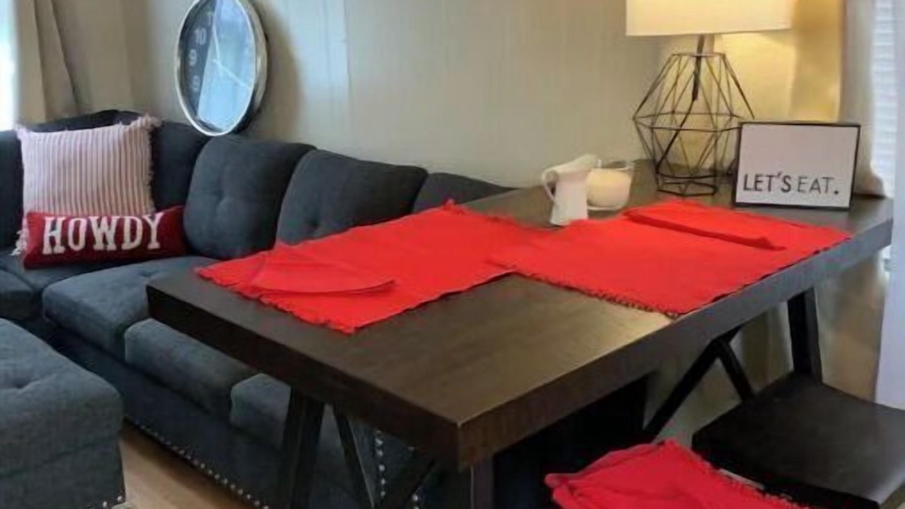 Photo of Others in Bowling Green