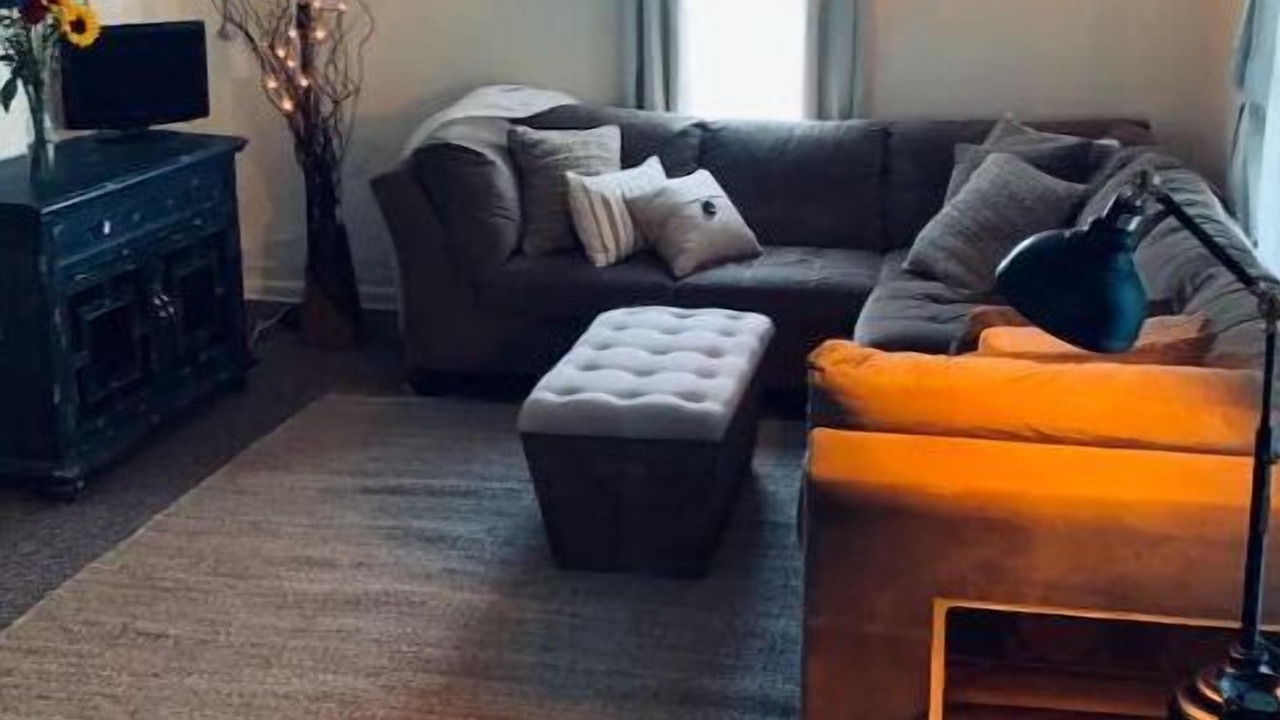 Photo of Livingroom in Bowling Green